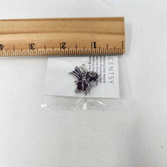Scentsy Shooting Star Award Charm Silver & Purple New In Package - Picture 4 of 4